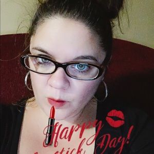 Meet your Posher, Molly